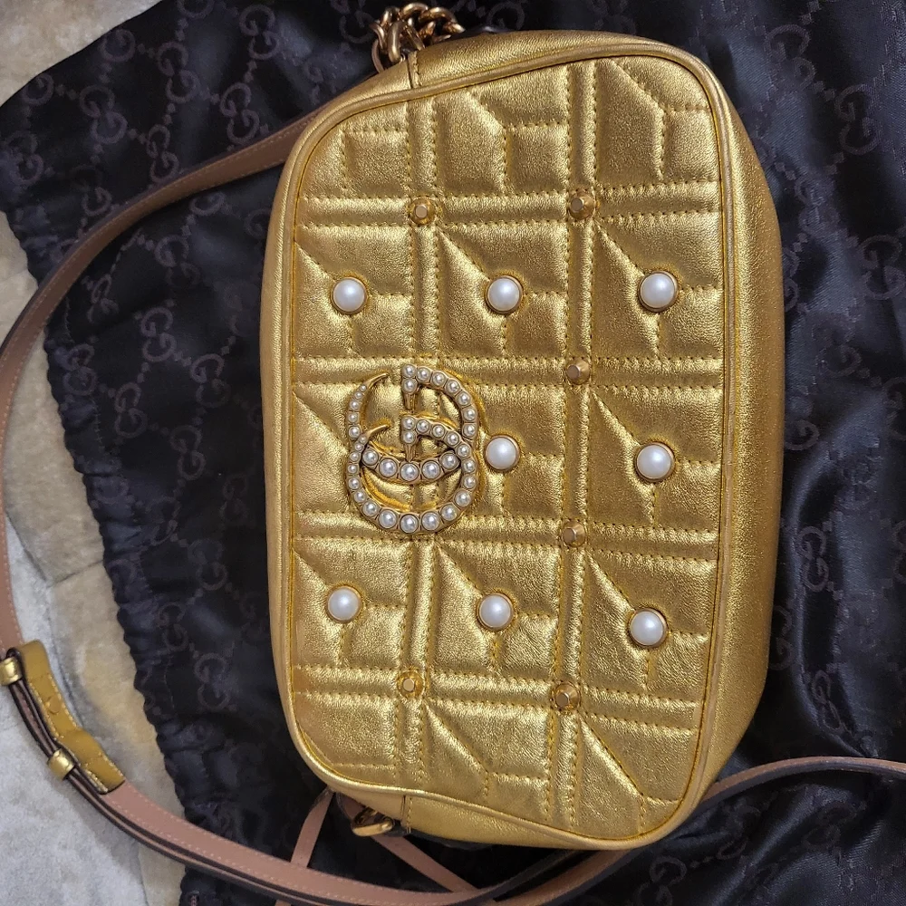 Authentic Gucci Pearl Studded GG Marmont camera bag - Picture 13 of 15